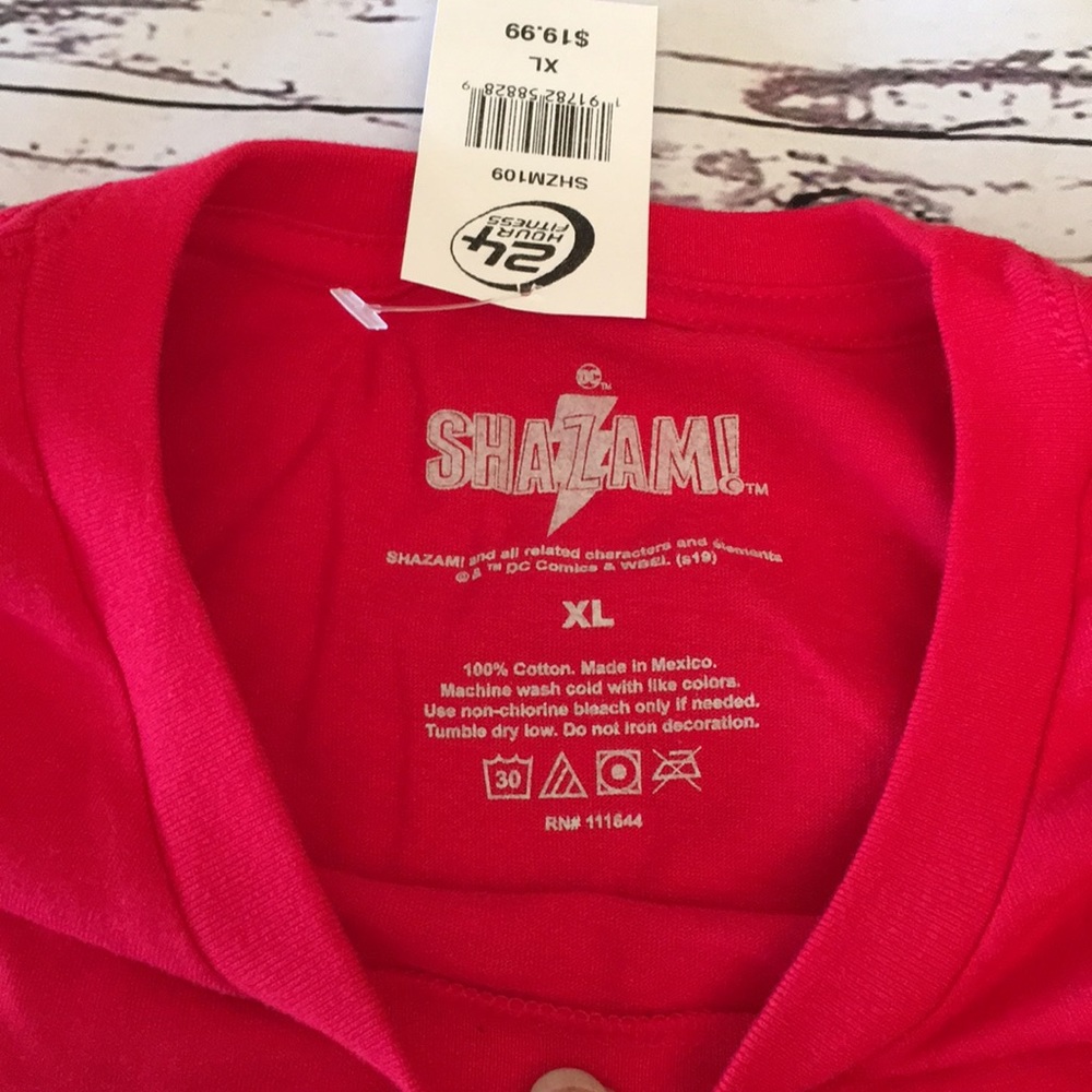 NWT DC Comics Shazam Tee - Picture 2 of 2